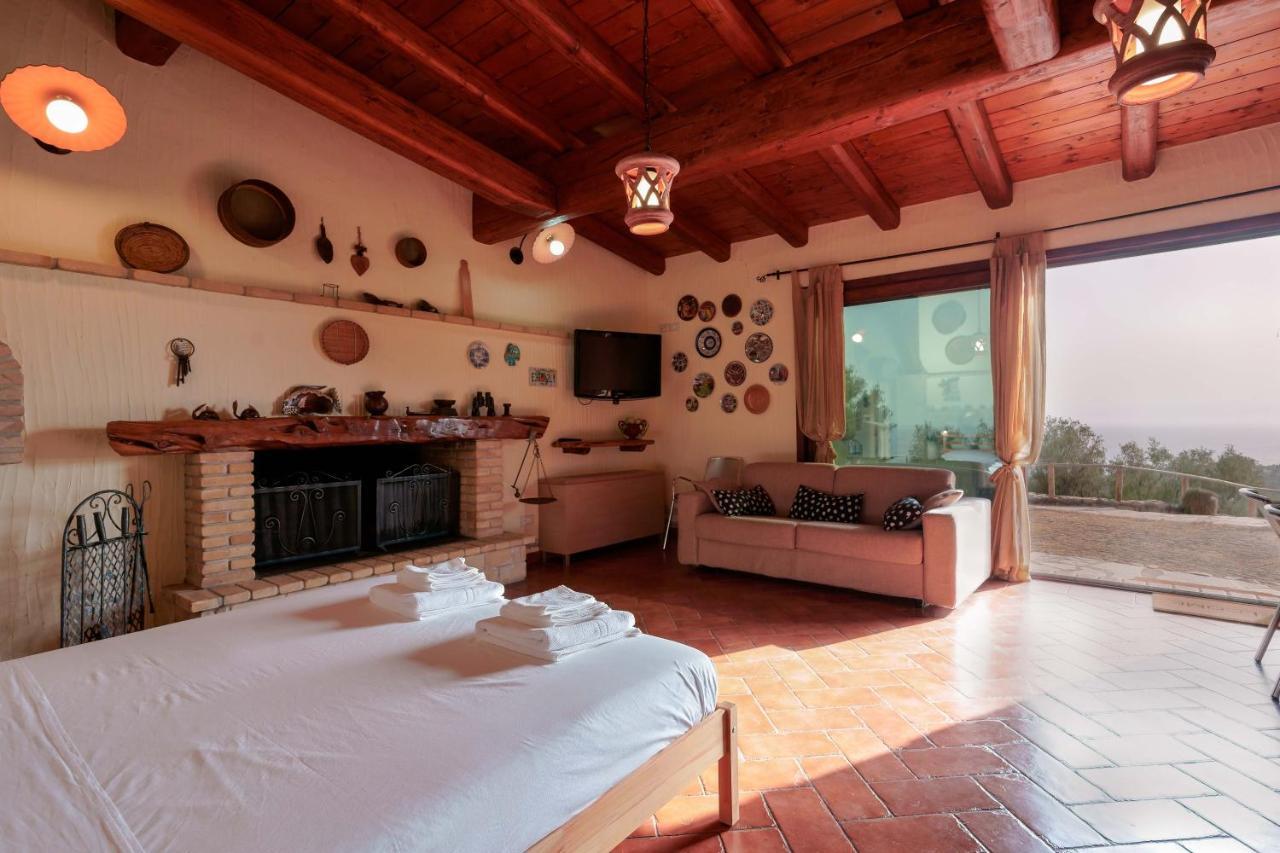Cedri 14 Guest House กาปิตานา ภายนอก รูปภาพ